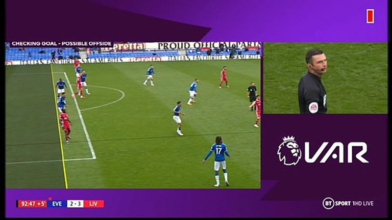 إيفرتون أفلت من مقصلة ليفربول