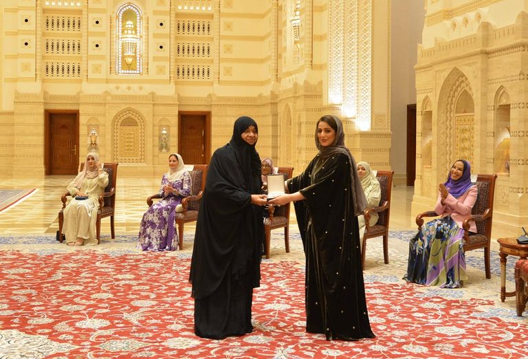 السيدة الجليلة عهد بنت عبدالله البوسعيدية حرم السلطان العماني