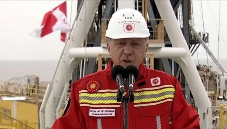 أردوغان يعلن الاكتشاف المزعوم على متن سفينة التنقيب