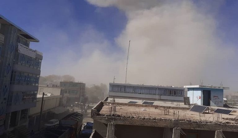 آثار انفجار غور في أفغانستان