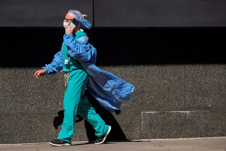 الإجراءات الاحترازية لاحتواء فيروس كورونا أضرت بالوضع الصحي لملايين الأمريكيين