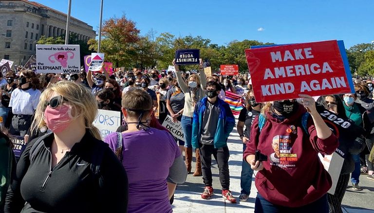 جانب من المظاهرة النسائية التي شهدتها العديد من المدن الأمريكية ضد ترامب جانب من المظاهرات التي شهدتها العديد من المدن الأمريكية ضد ترامب