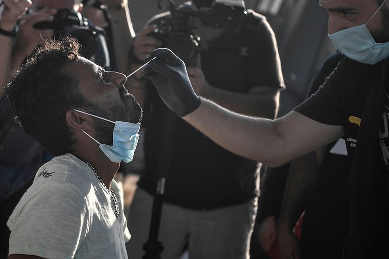 كورونا يصيب 40 مليونا حول العالم