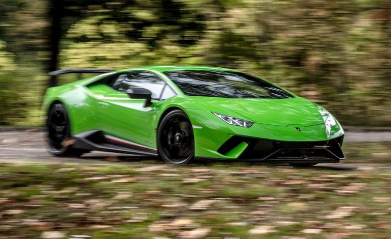 طراز لامبورجيني URUS 