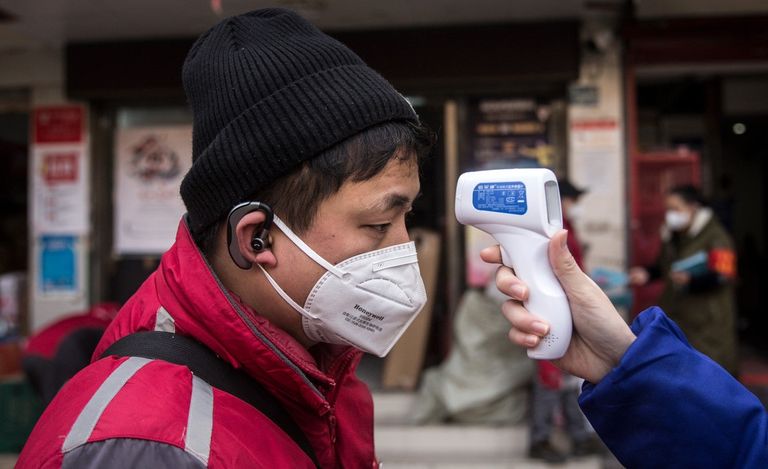 ارتفاع إصابات كورونا حول العالم