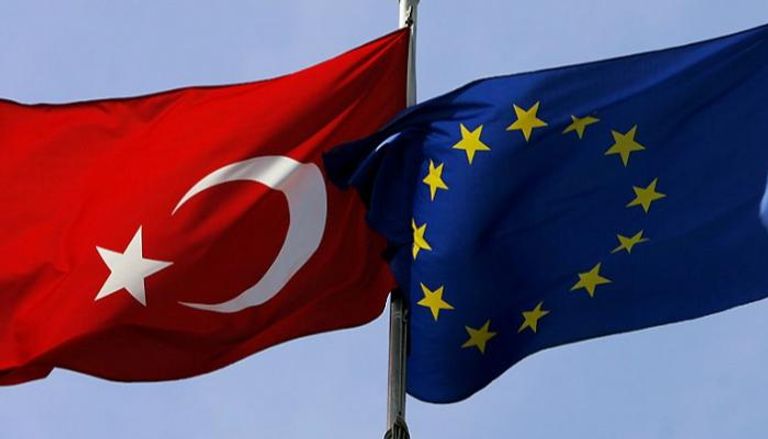 اليونان تطالب الاتحاد الأوروبي بتعليق اتفاق جمركي مع تركيا