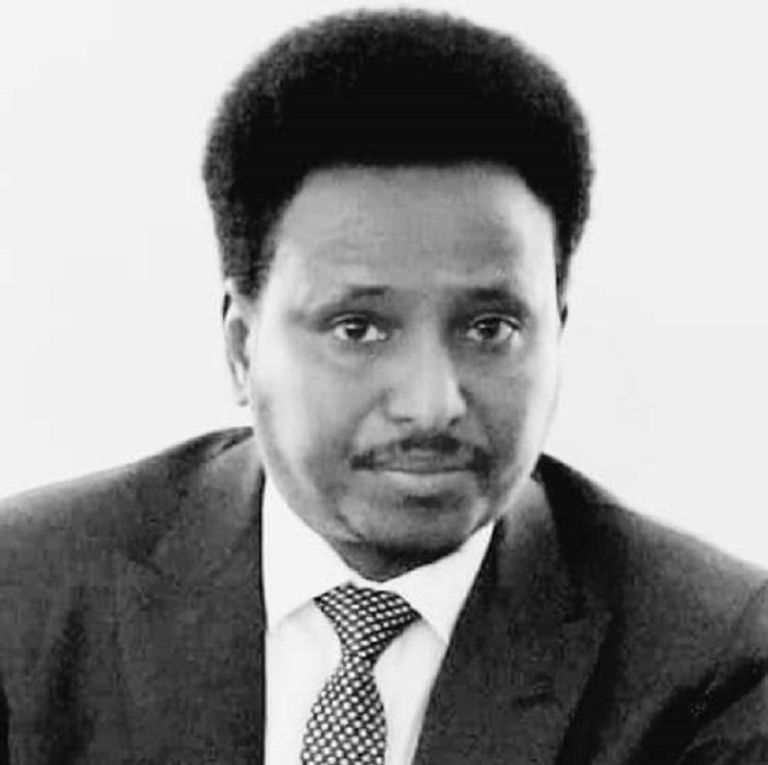 مدير عام دائرة الهجرة والجنسية الصومالية محمد آدم كوفي