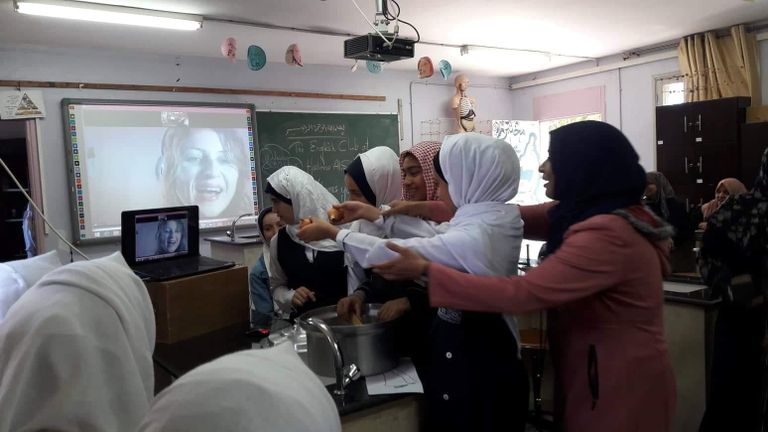 فلسطينية تفوز بلقب المعلم العالمي لعام 2020