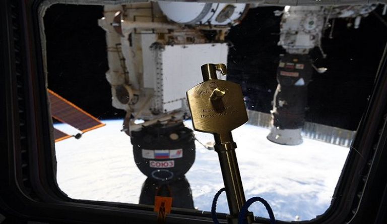 رحلة العودة من الفضاء إلى الأرض