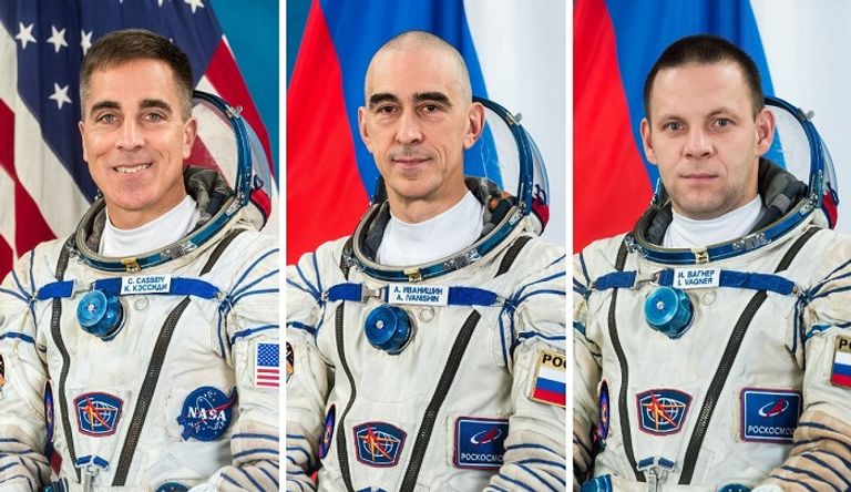 رحلة العودة من الفضاء إلى الأرض