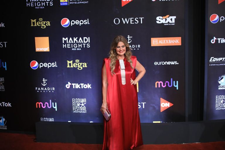 الفنانة ياسمين صبري