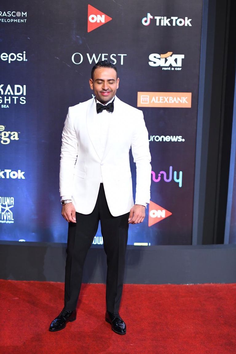 الفنانة ياسمين صبري