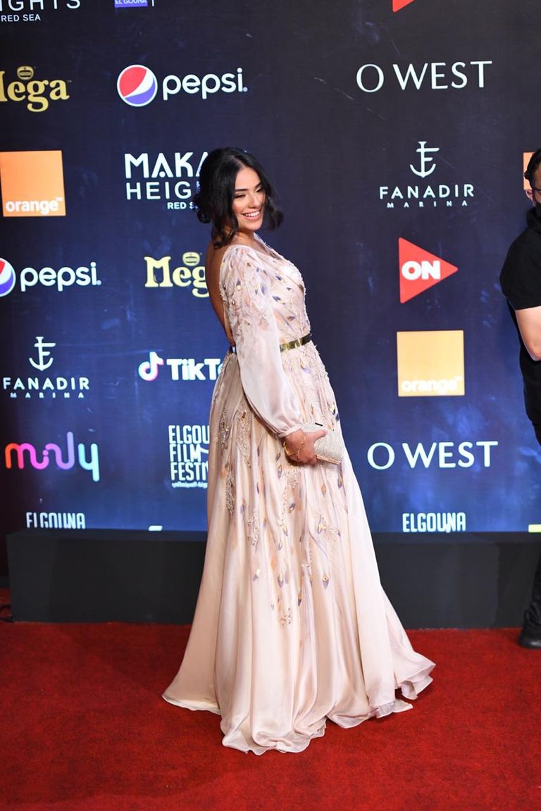 الفنانة ياسمين صبري