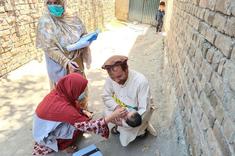 حملة الإمارات لمكافحة شلل الأطفال في باكستان