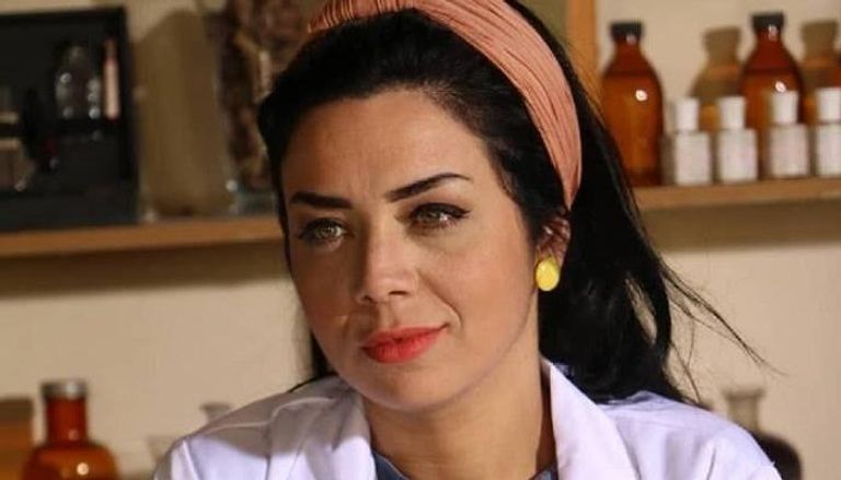 الممثلة التونسية قمر بن سلطان