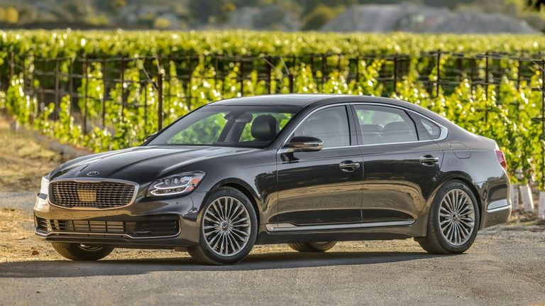 كيا K900 2020  كيا Cadenza 2020