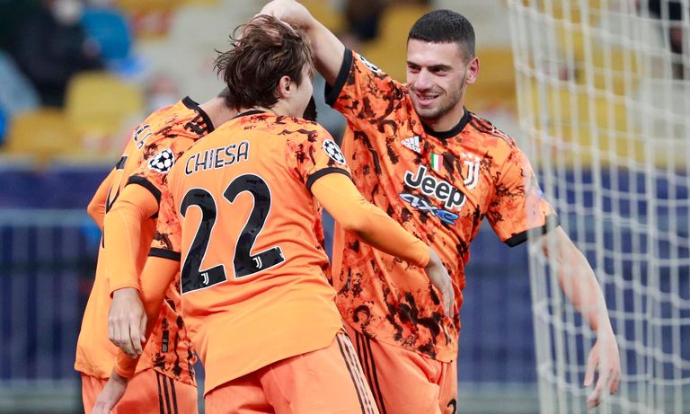 يوفنتوس فريق ميلان يقدم أداء مميزا في الدوري الإيطالي