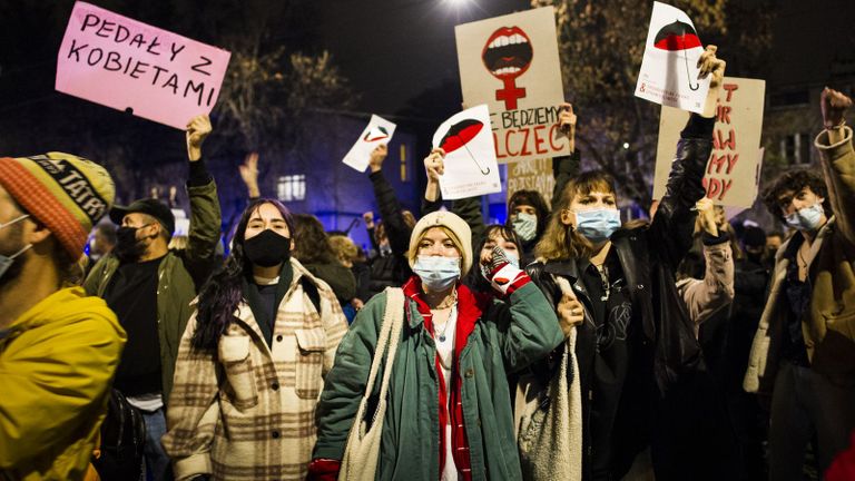 احتجاجات رافضة لقيود كورونا في ألمانيا