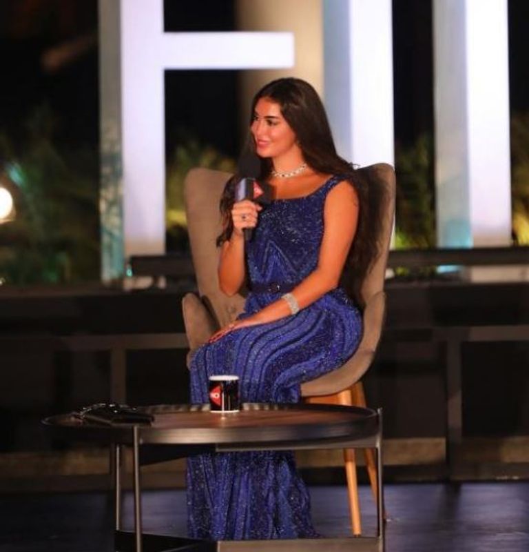 فستان الفنانة المصرية ياسمين صبري، في مهرجان الجونة السينمائي الفنانة ياسمين صبري