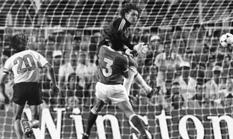 دييجو مارادونا