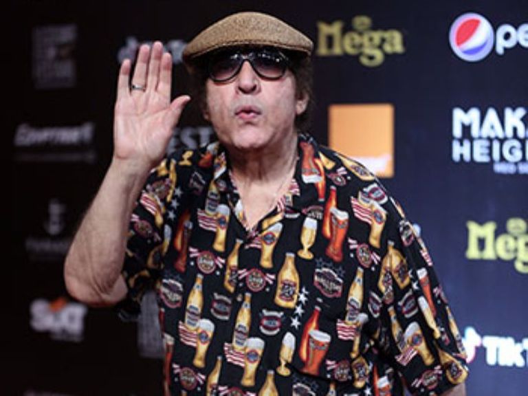 الفنان محيي إسماعيل