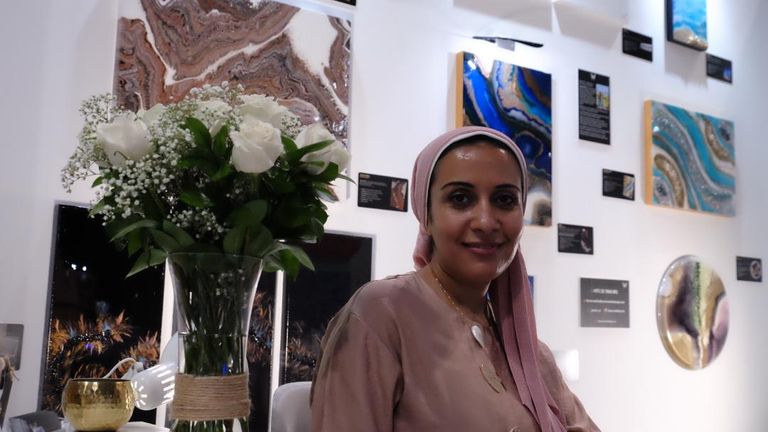 يسرا وهبة خلال أحد المعارض