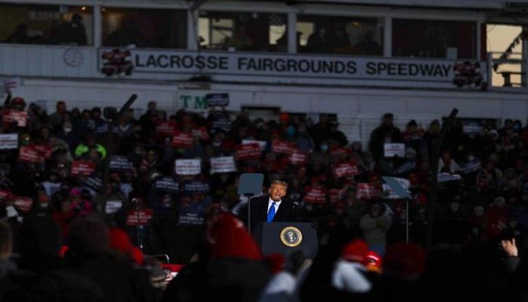 دونالد ترامب خلال تجمع انتخابي- رويترز
