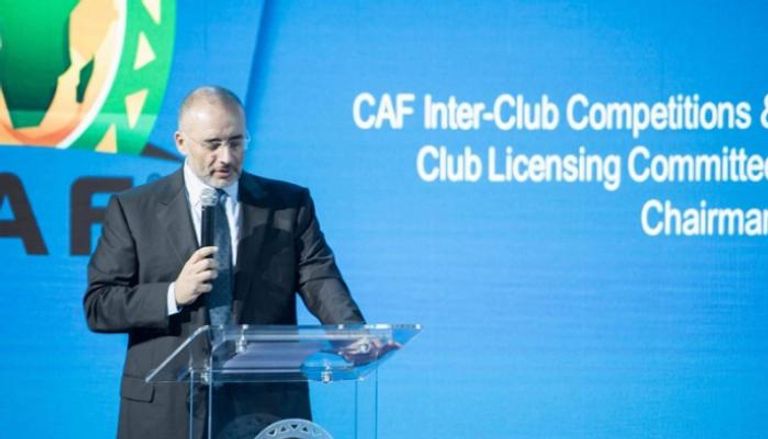 طارق بوشماوي أحمد أحمد رئيس الاتحاد الأفريقي لكرة القدم