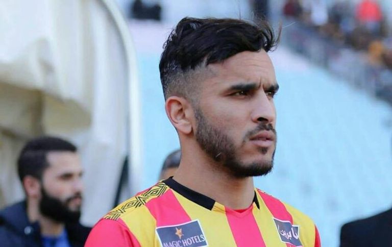 رياض محرز نجم منتخب الجزائر