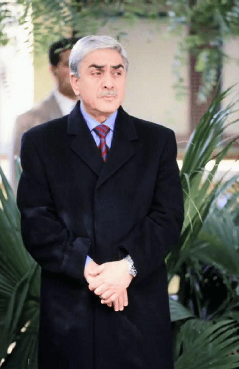 الرئيس الجزائري الأسبق اليامين زروال