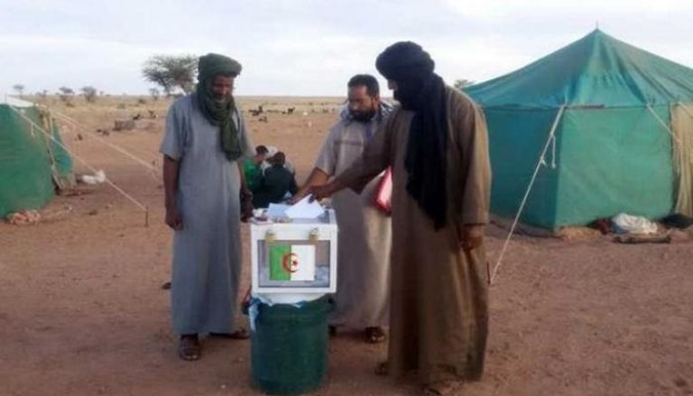 تصويت البدو الرحل في الجزائر على استفتاء تعديل الدستور