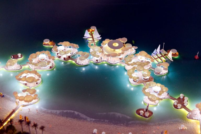 الشيخ محمد بن راشد آل مكتوم يعتمد مشروعات جديدة في دبي الشيخ محمد بن راشد آل مكتوم يطّلع على المشروعات الجديدة