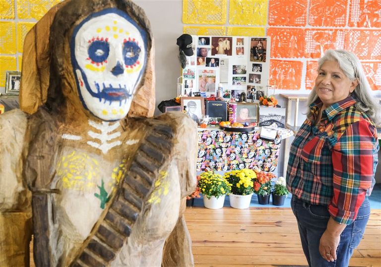 جانب من مهرجان يوم الموتى في المكسيك