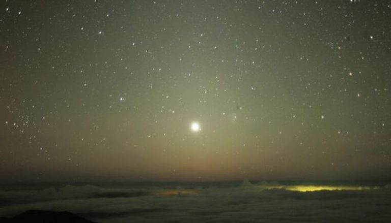 أضواء غريبة في سماء هاواي