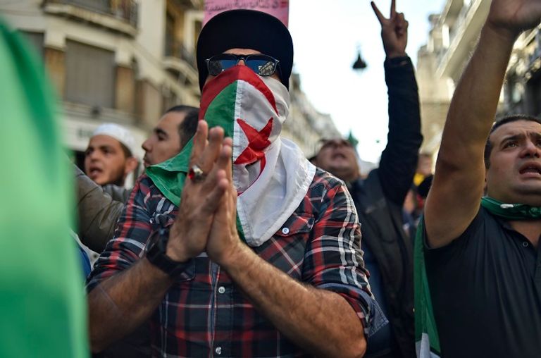 الحراك الشعبي بالجزائر 2019