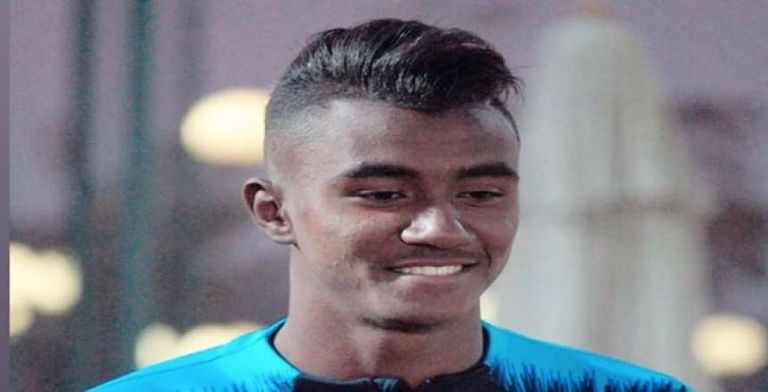 كريم الطيب مهاجم فريق أسوان الأهلي المصري