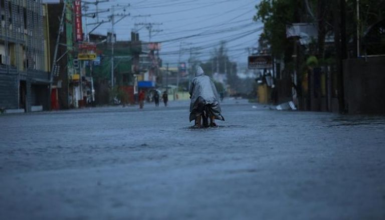 مصرع 20 في أقوى إعصار يضرب الفلبين هذا العام