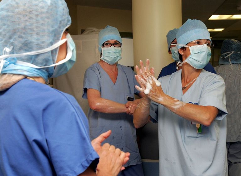 كورونا حول العالم