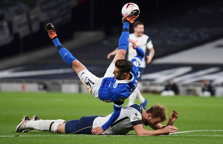 هاري كين نجم توتنهام محمد صلاح