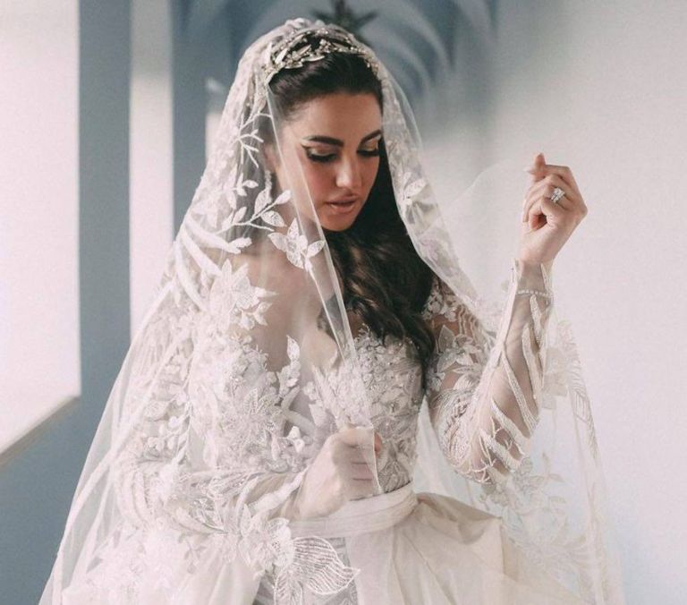 الفنانة التونسية درة