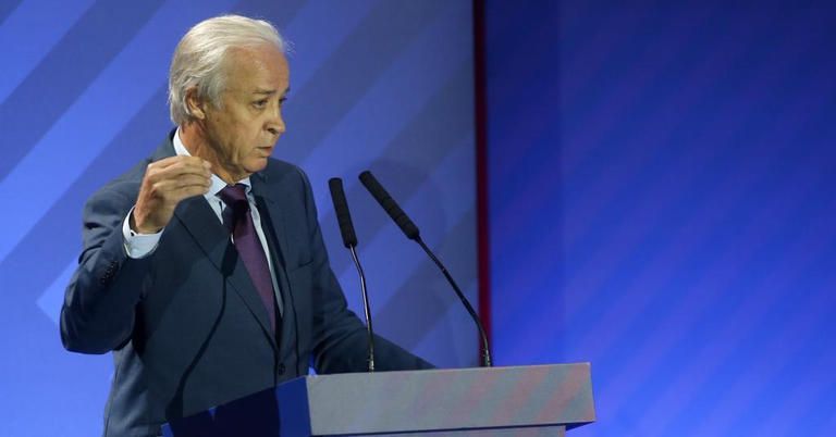 كارلس تيسكتس