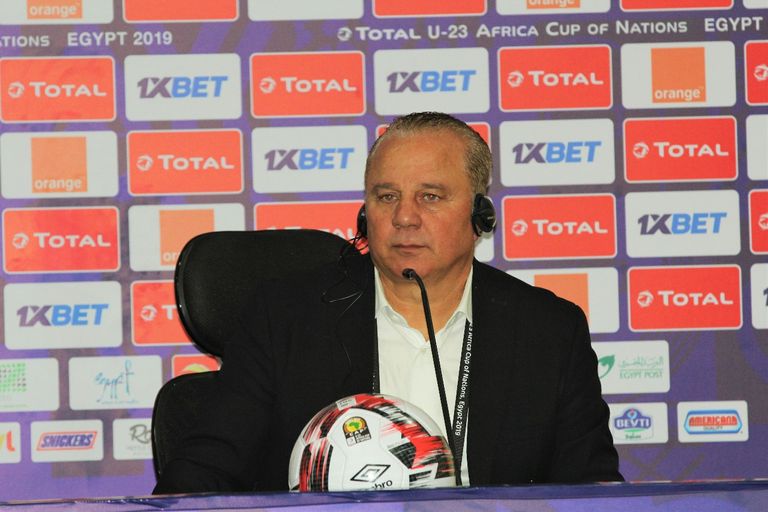 شوقي غريب مدرب منتخب مصر الأولمبي