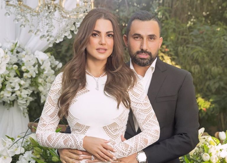 الفنانة رانيا يوسف