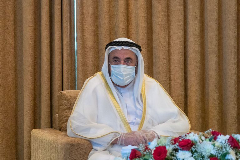 سلطان القاسمي يطلق