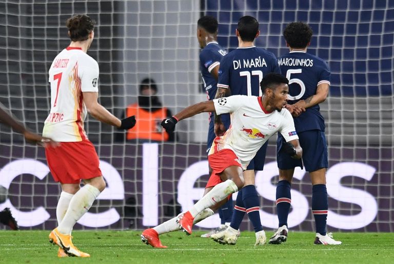 احتفال يوسف النصيري