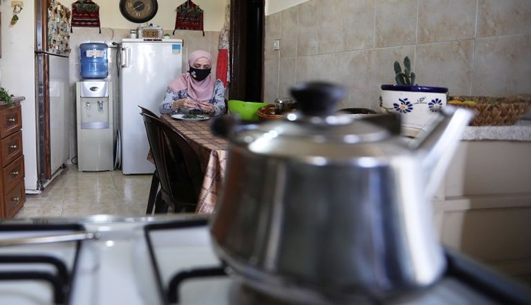 خوفاً من كورونا.. أردنيون يلجأون للأعشاب لتعزيز المناعة - صورة 2