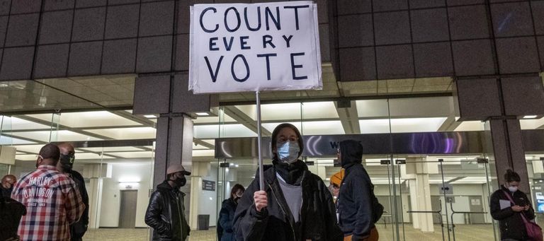 المحكمة العليا الأمريكية تفصل في قضايا عامة