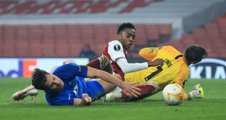 احتفال لاعبي ليل أمام ميلان