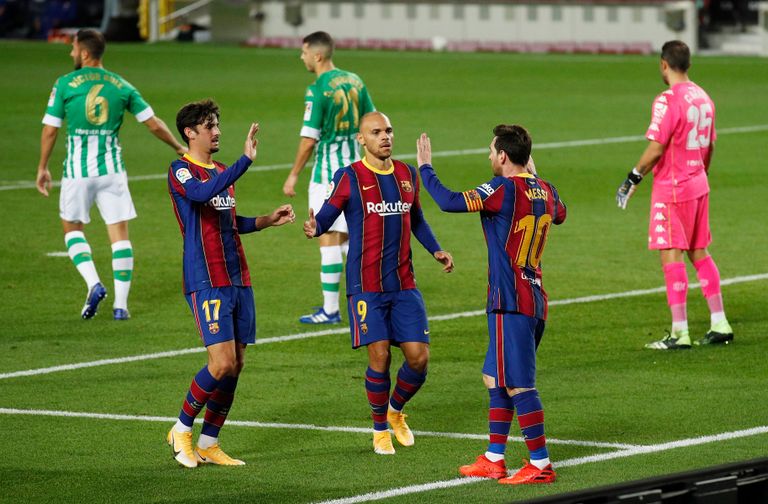 برشلونة ضد بيتيس  ميسي ضد بيتيس