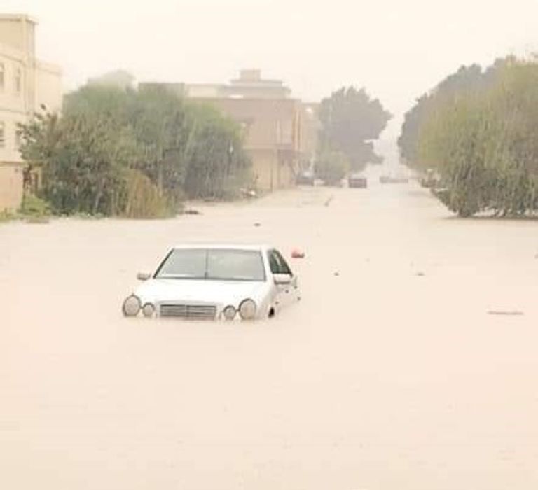الأمطار تغرق مدينة البيضاء شرقي ليبيا